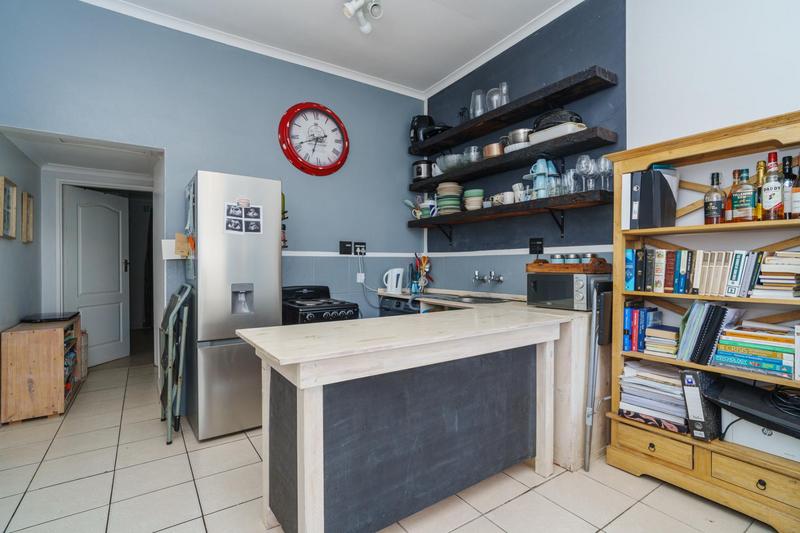 1 Bedroom Property for Sale in Kenilworth Western Cape